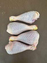Load image into Gallery viewer, Coombeshead Farm Chicken Drumsticks
