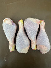 Load image into Gallery viewer, Coombeshead Farm Chicken Drumsticks
